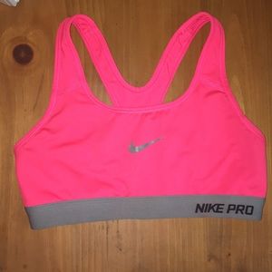 Nike Pro sports bra